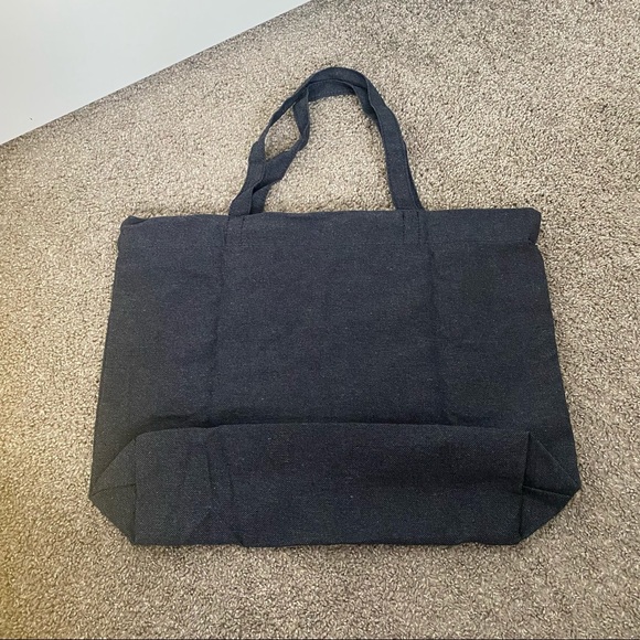 ❤️SOLD❤️Calvin Klein Tote Bag - Picture 4 of 4